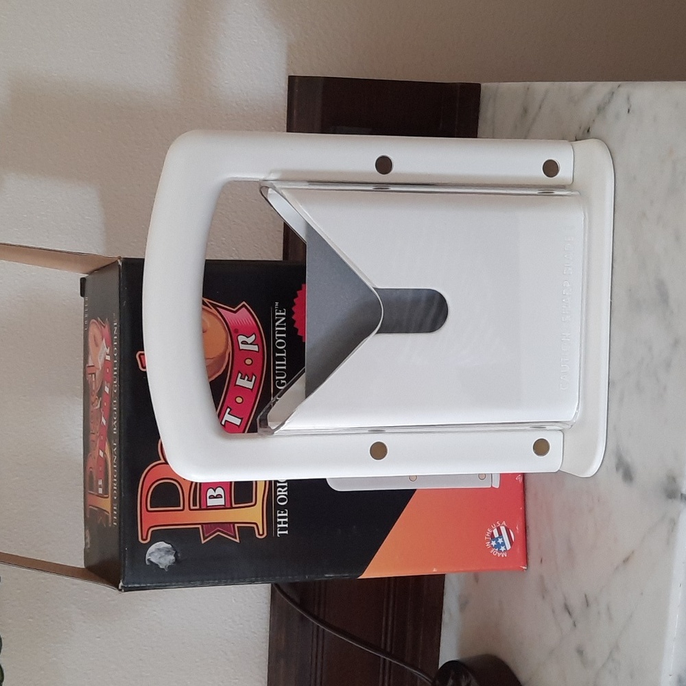 Bagel Biter.  The Original Bagel Guillotine